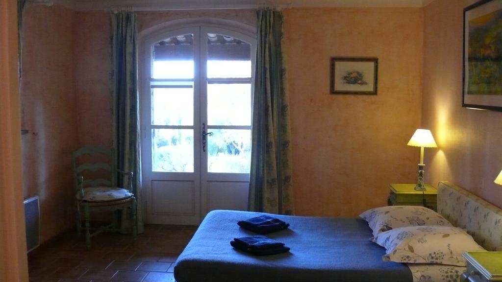 Les Bastides De L'Auviduery Villa Moissac-Bellevue Kamer foto